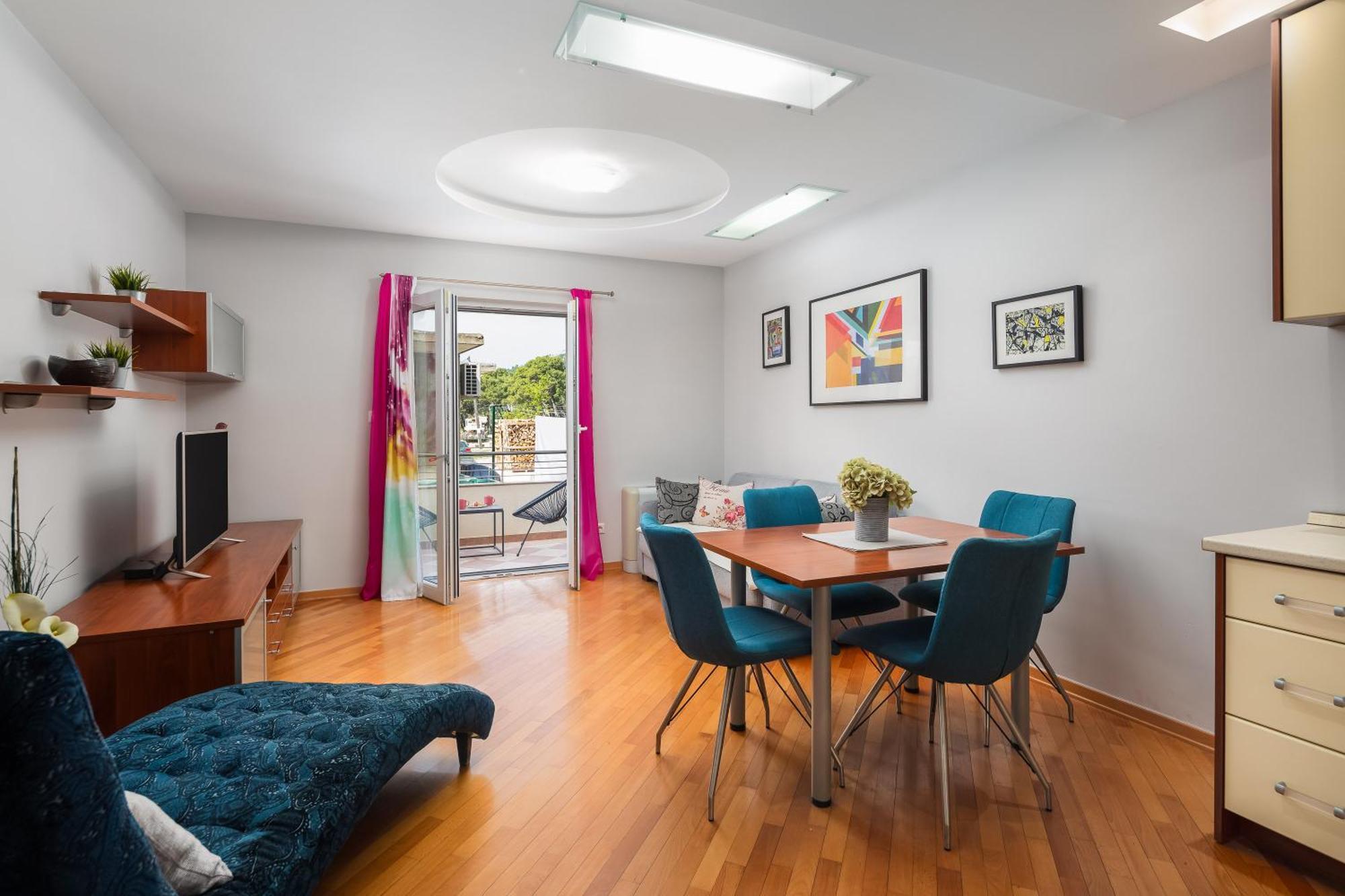 מאקרסקה Brkic Apartments With Private Parking חדר תמונה