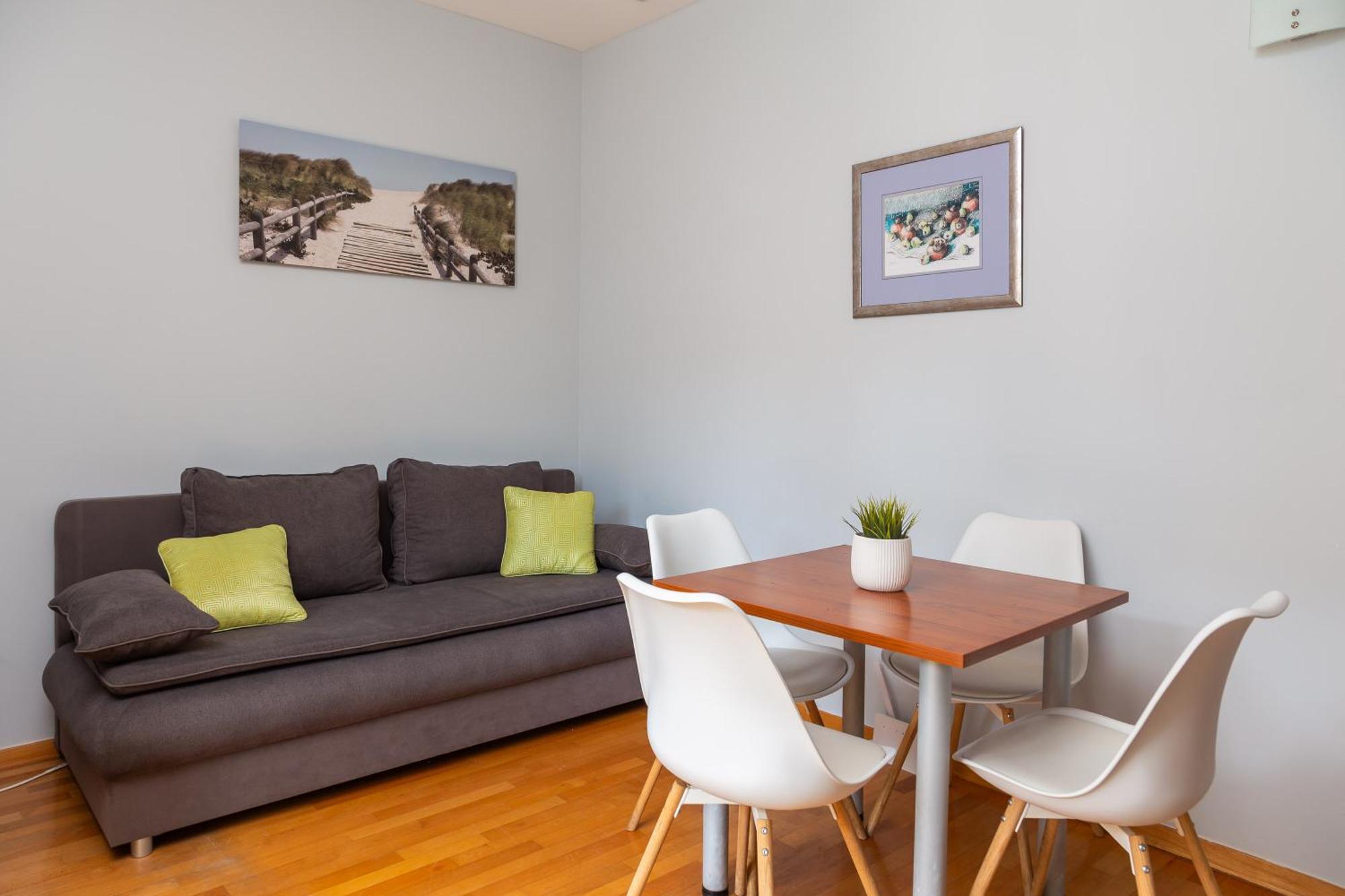 מאקרסקה Brkic Apartments With Private Parking חדר תמונה