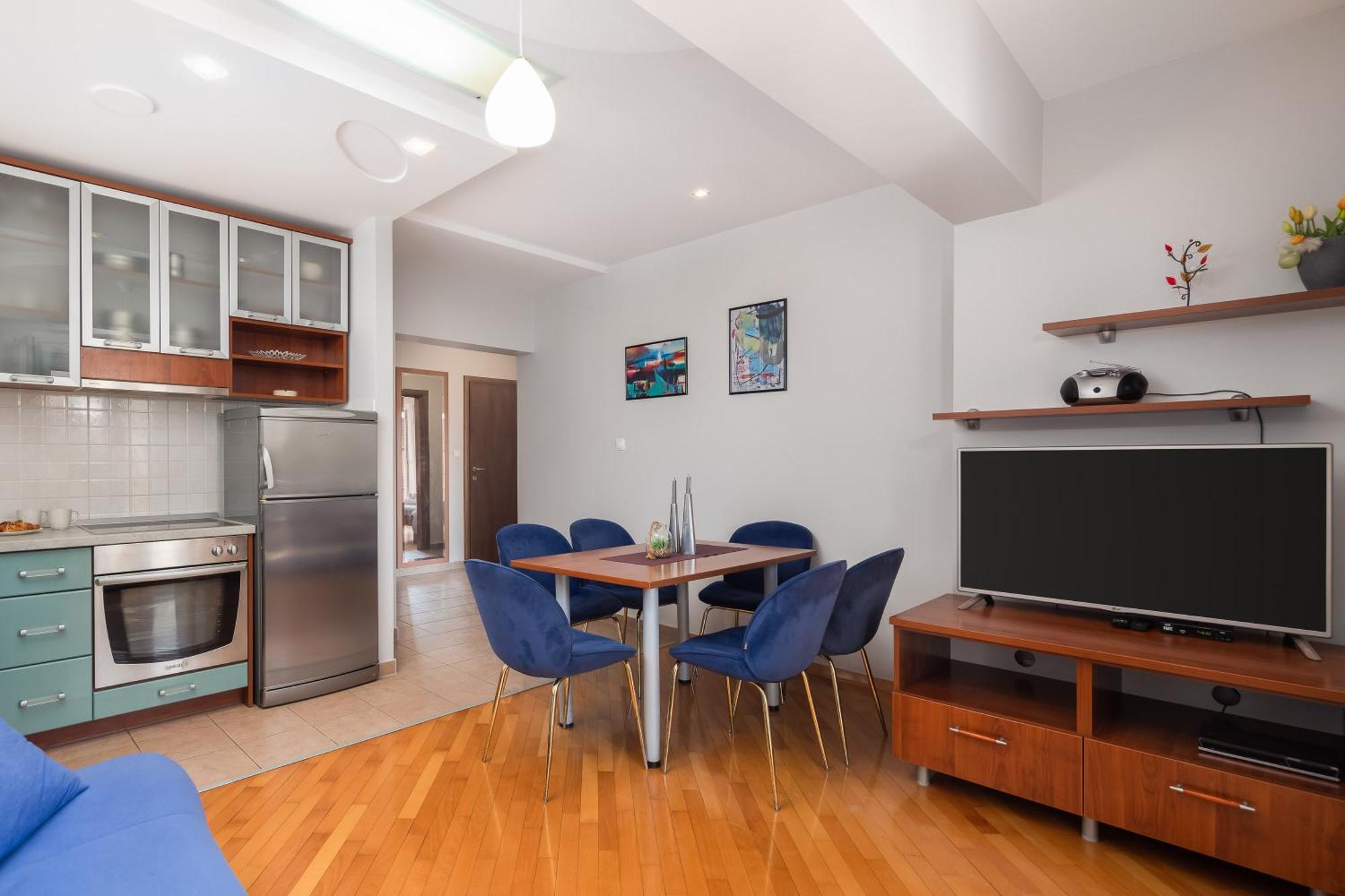מאקרסקה Brkic Apartments With Private Parking חדר תמונה