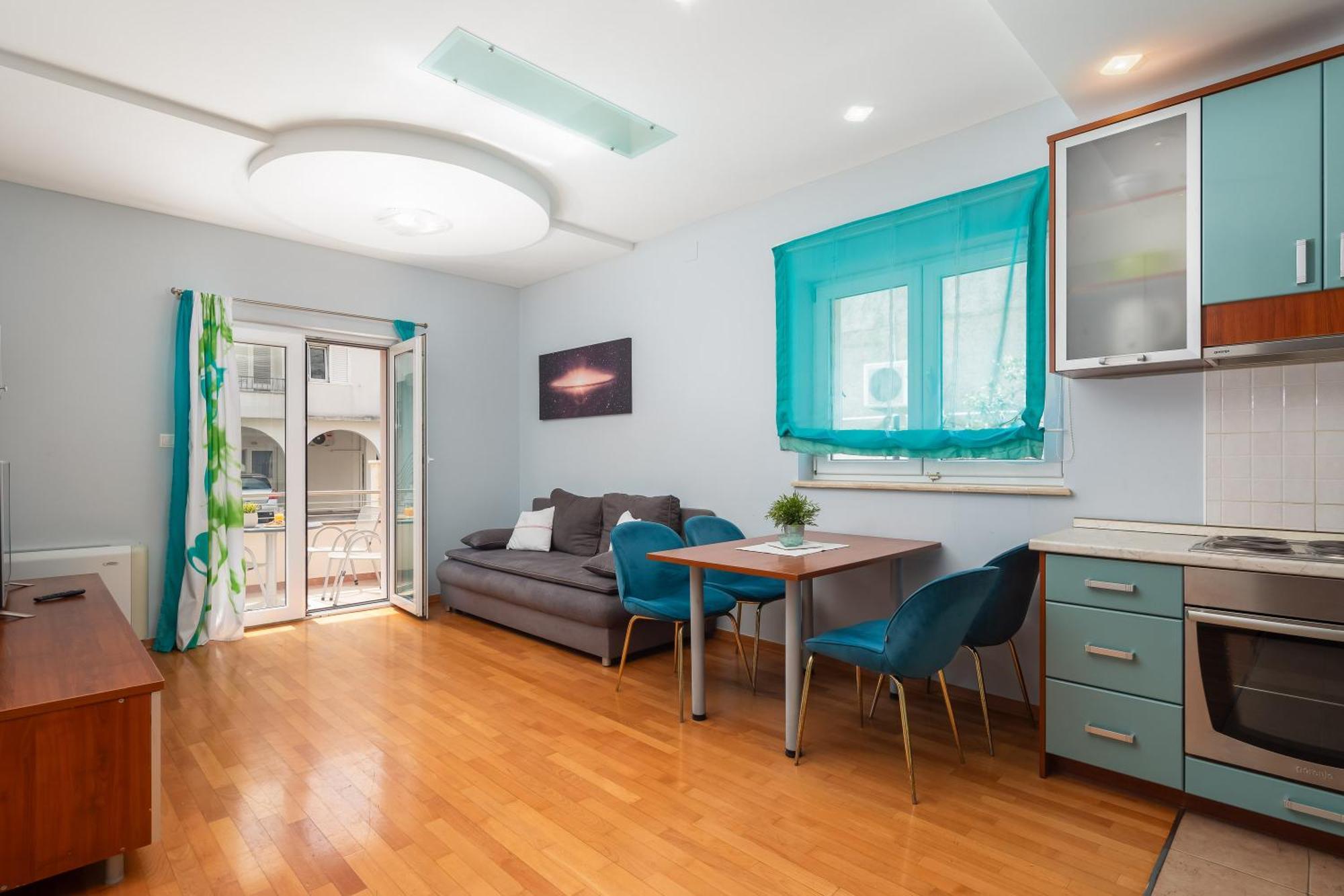 מאקרסקה Brkic Apartments With Private Parking חדר תמונה
